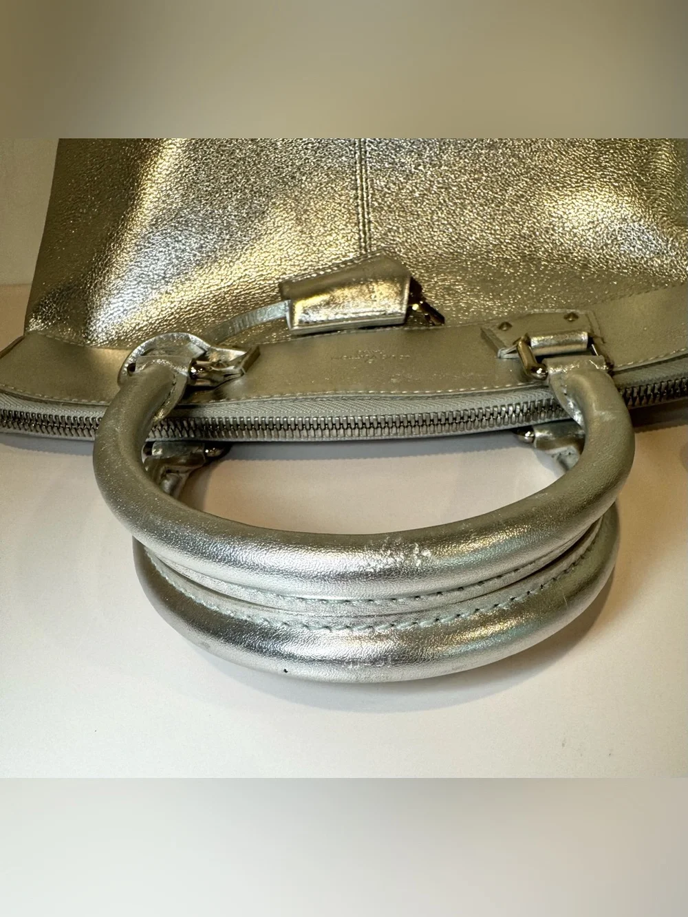 Louis Vuitton Suhali Lockit PM In Metallic Silver Leather